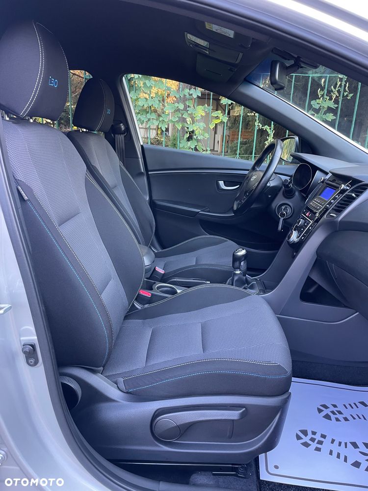 Hyundai i30 1.4 Passion - 25