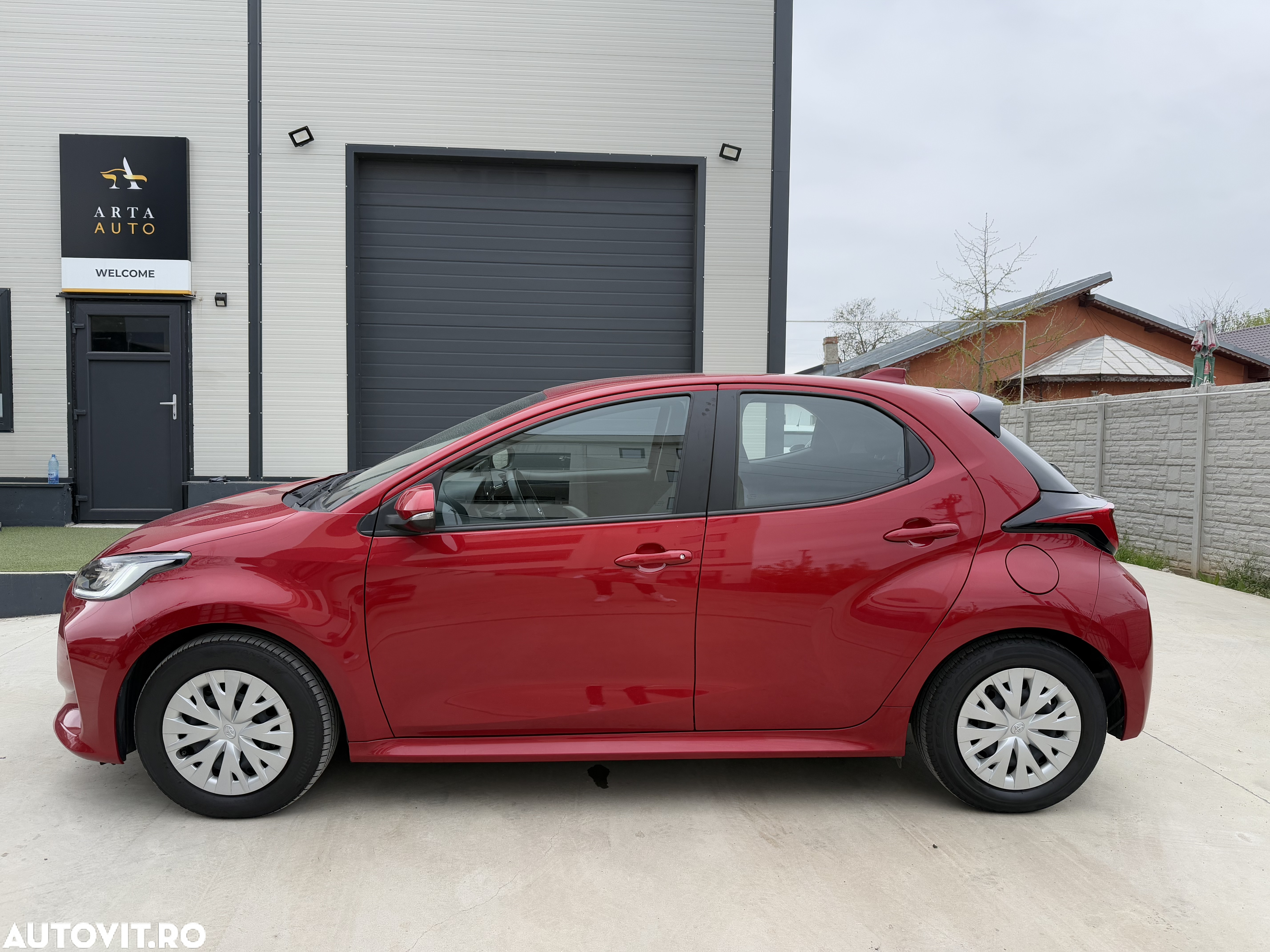 Toyota Yaris 1.5 VVT-i HSD Active - 14