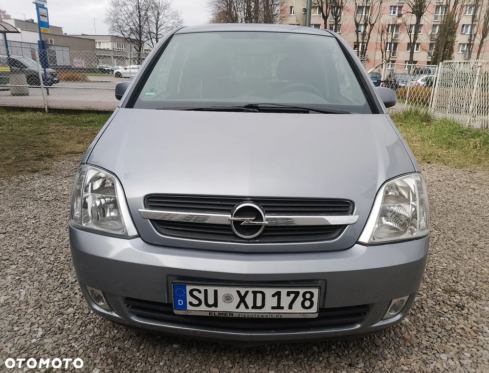 Opel Meriva 1.6 16V Easytronic Cosmo - 3