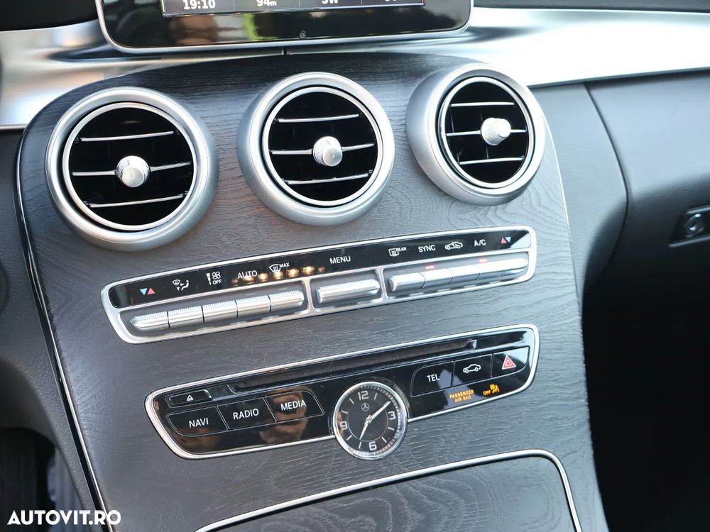 Mercedes-Benz C 220 CDI DPF Automatik Avantgarde - 25