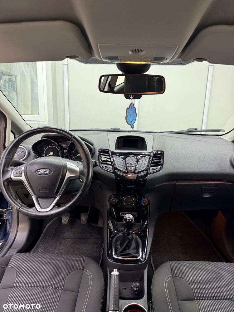 Ford Fiesta - 16