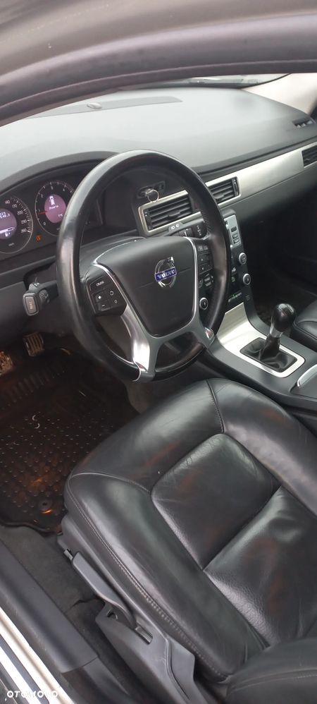 Volvo V70 - 10
