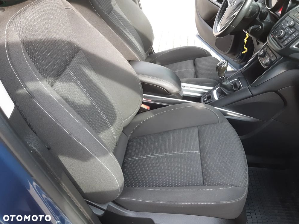 Opel Zafira 1.4 Turbo (ecoFLEX) Start/Stop ON - 18