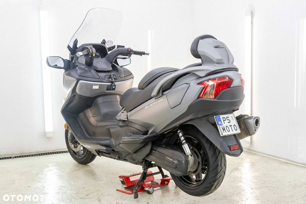 Suzuki Burgman - 9
