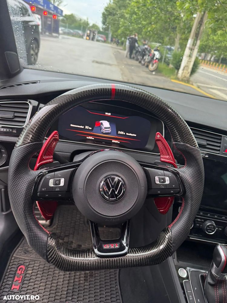 Volkswagen Golf 2.0 TSI DSG GTI Performance - 5