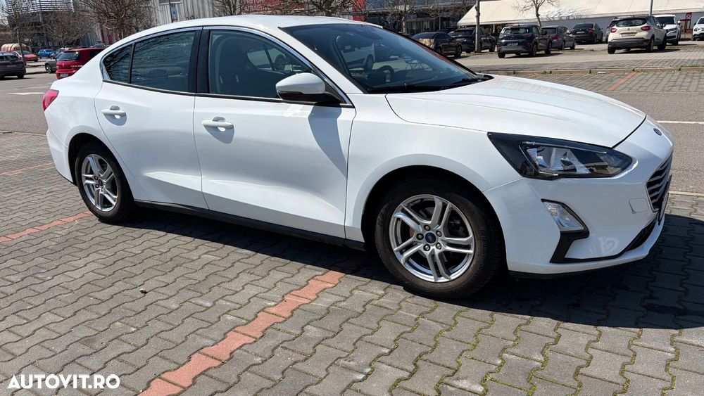 Ford Focus 1.0 EcoBoost Trend Edition - 9