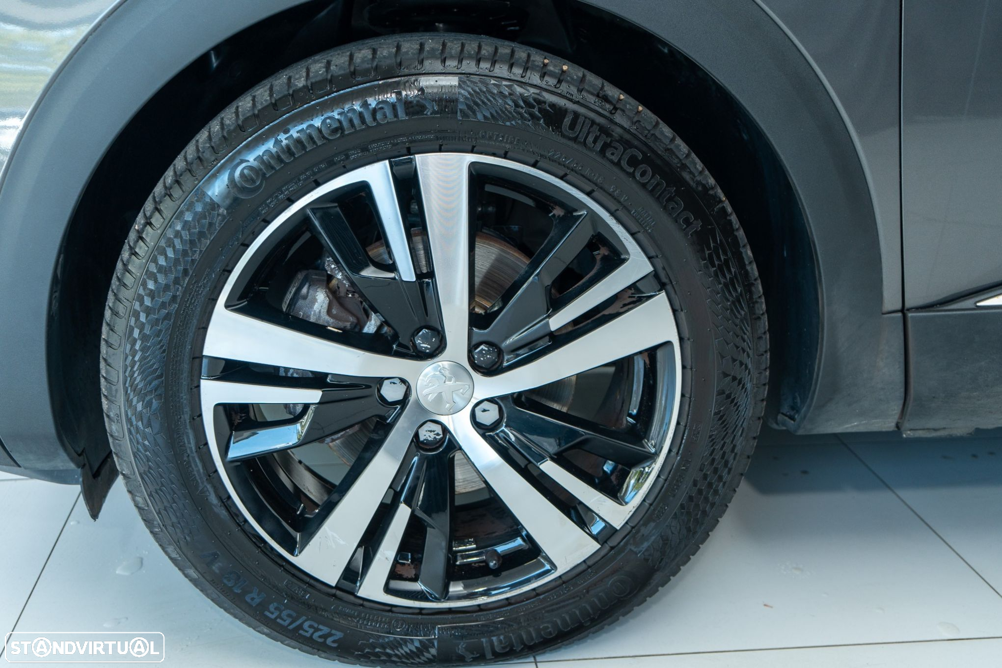 Peugeot 5008 1.2 PureTech GT EAT8 - 36