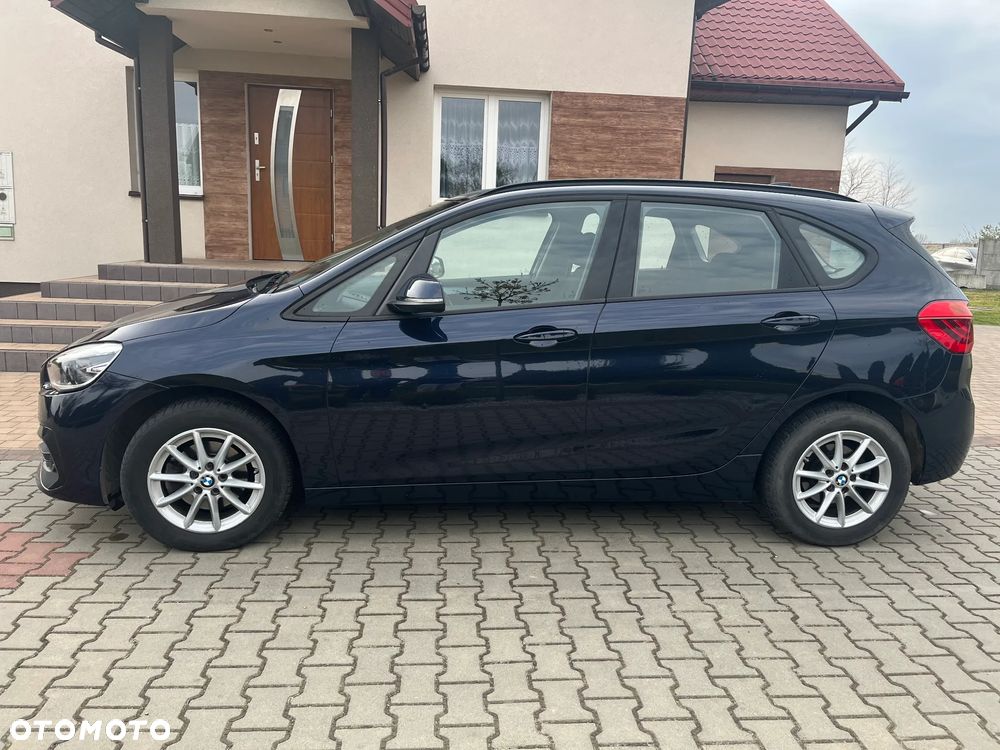 BMW Seria 2 216d Advantage - 4