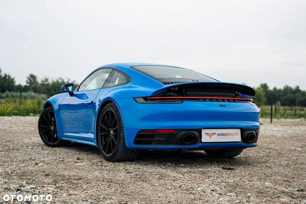 Porsche 911 Carrera S - 5