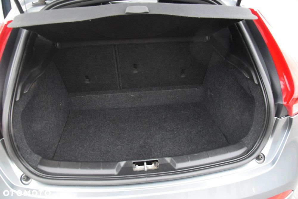 Volvo V40 D4 RDesign - 21