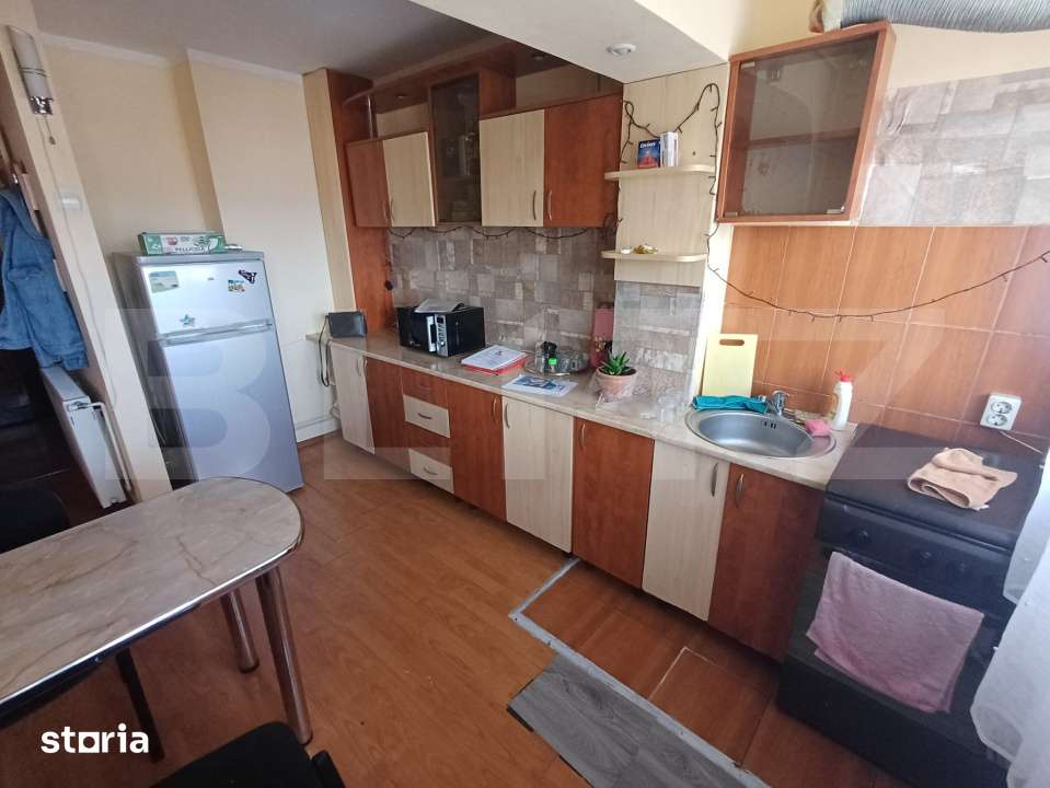Apartament cu 2 camere, decomandat, 41 mp, Plopilor — fotografia 1