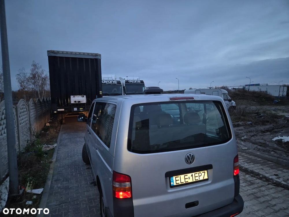 Volkswagen Transporter - 5