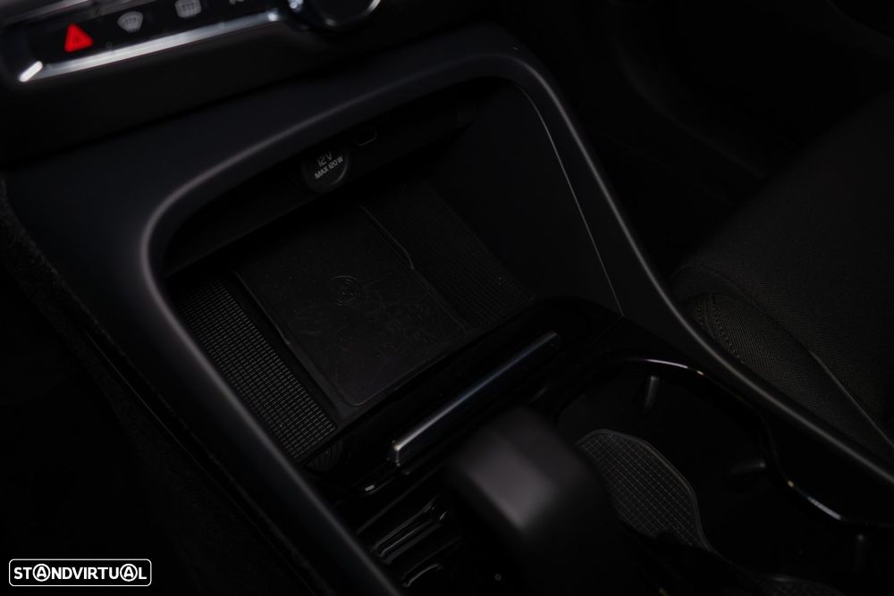Volvo C40 Recharge Twin Motor Plus - 52