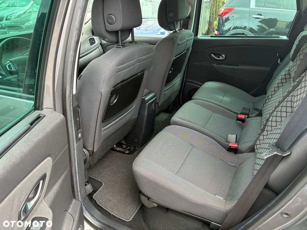 Renault Scenic 1.6 16V 110 Authentique - 9