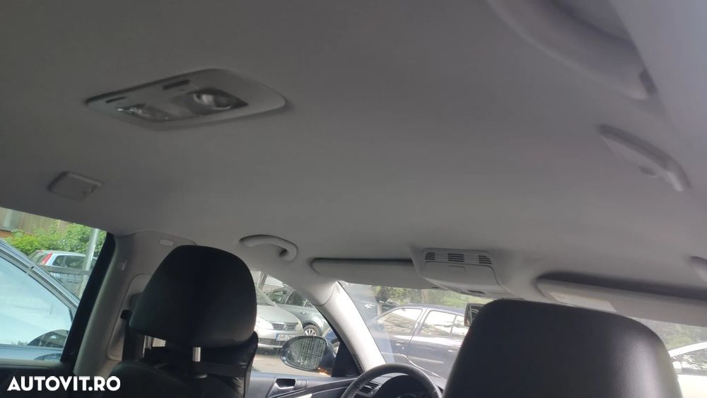 Volkswagen Passat Variant 2.0 TDI DPF DSG Individual - 12