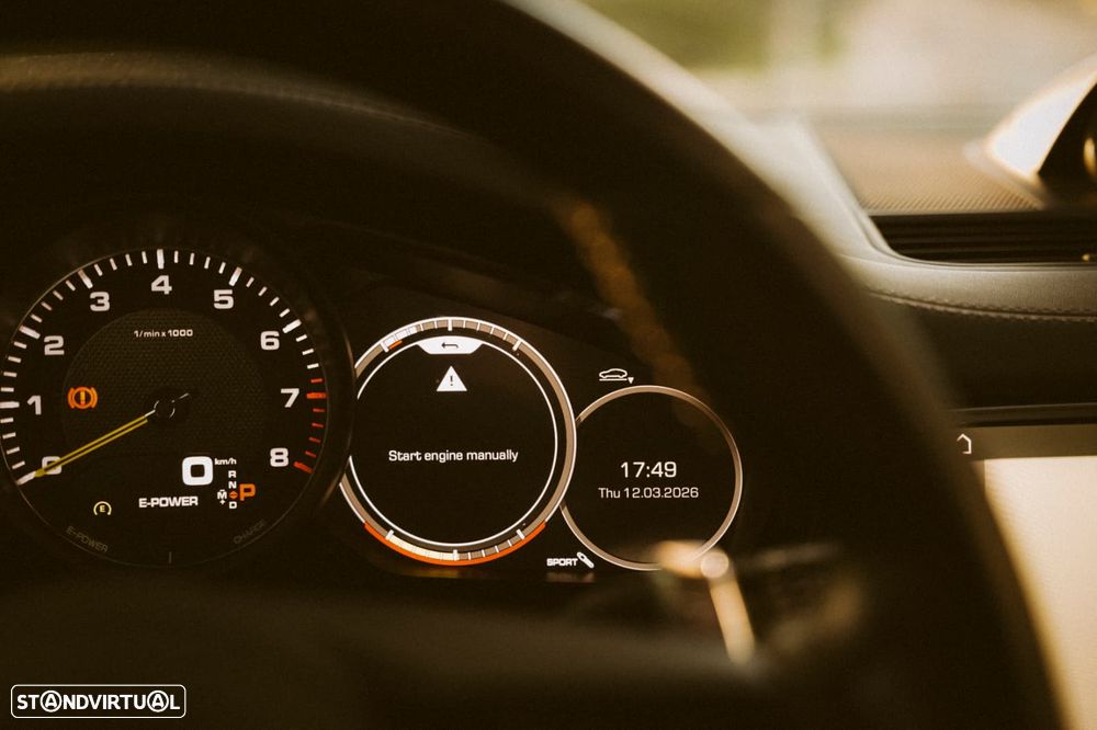 Porsche Panamera Sport Turismo 4S E-Hybrid - 41