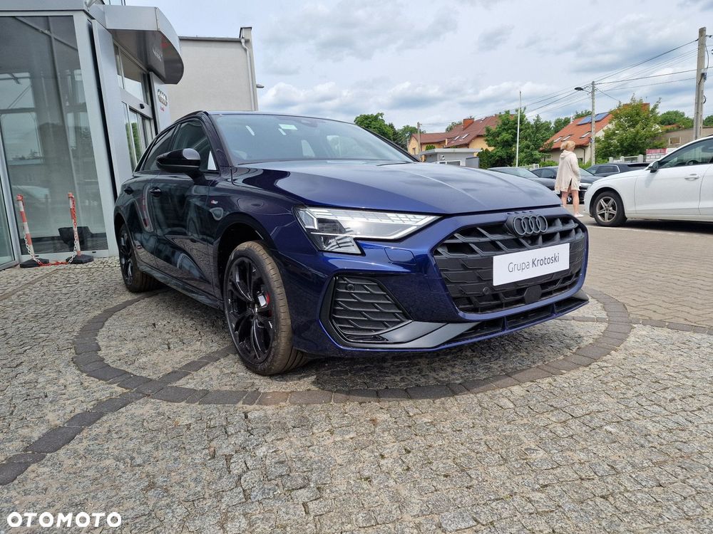 Audi A3 Sportback - 4