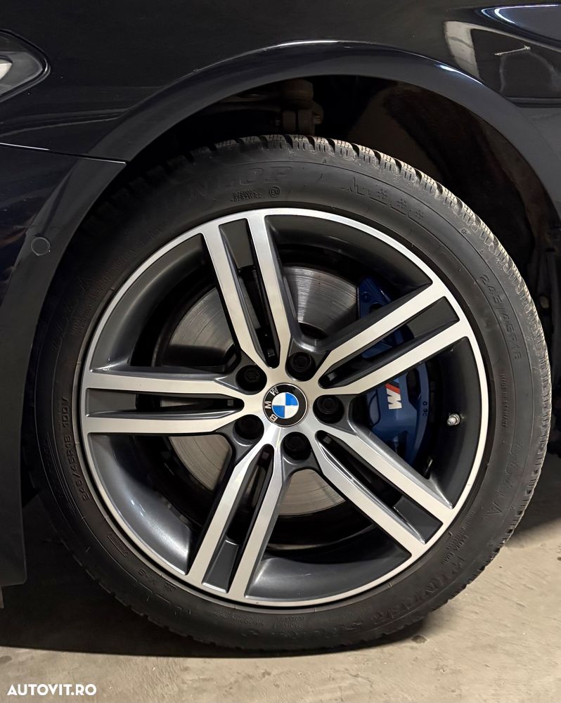 BMW Seria 5 530e Aut. M Sport Edition - 16