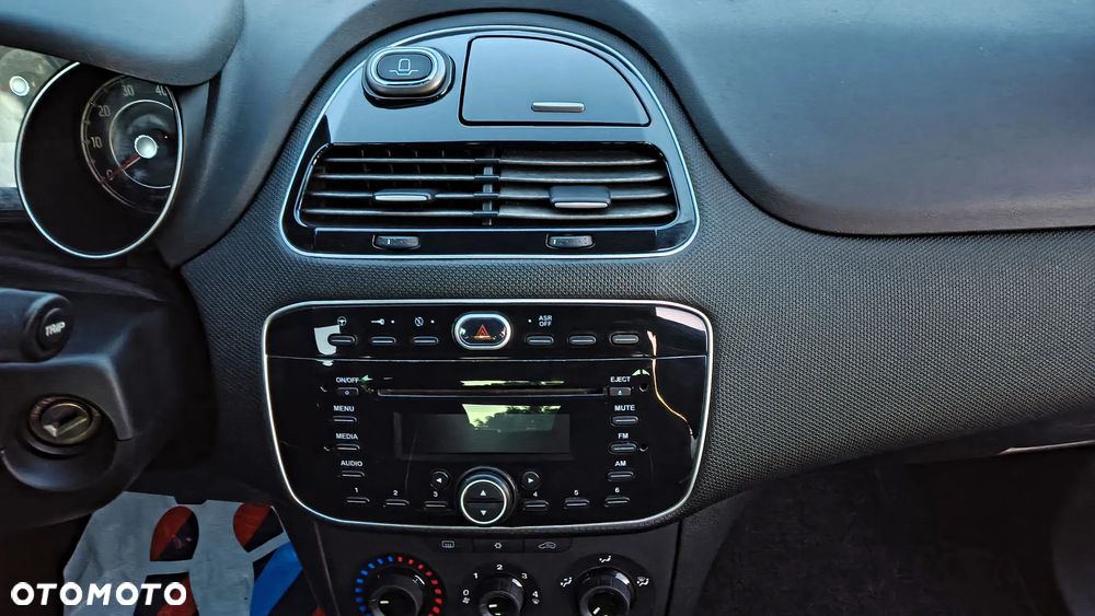 Fiat Punto - 11