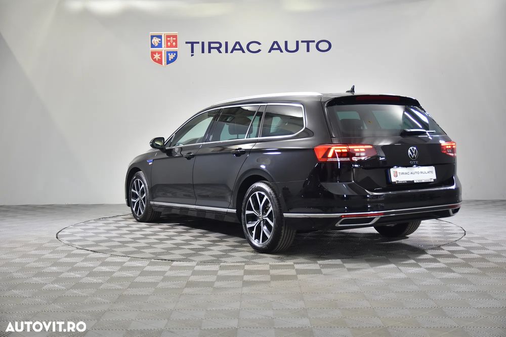 VOLKSWAGEN Passat 2022 — imagine 3