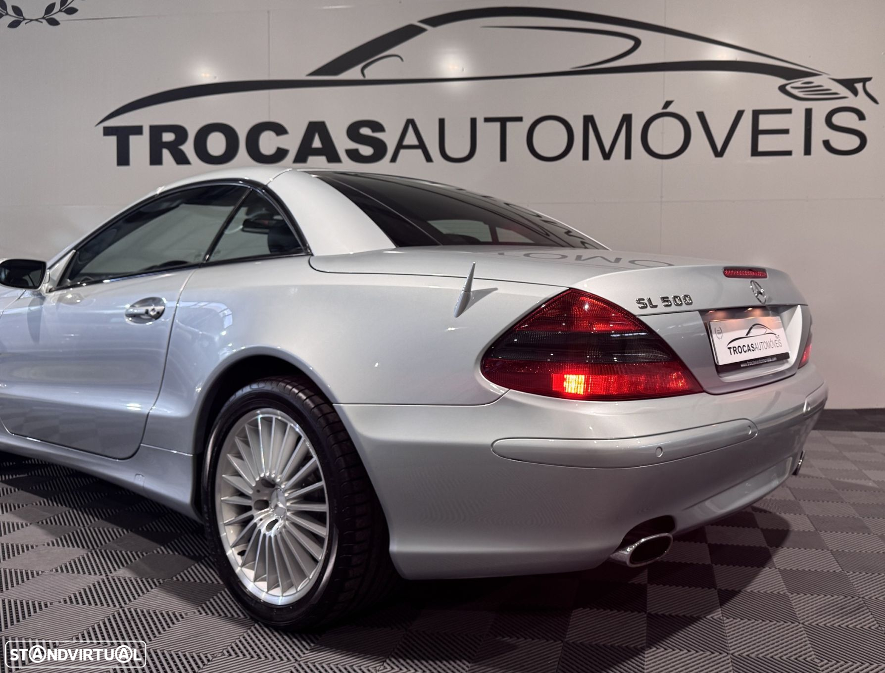 Mercedes-Benz SL 500 Standard - 46