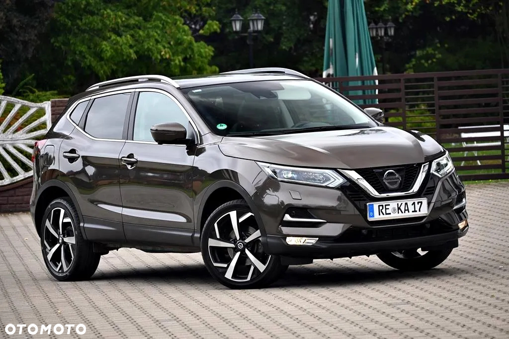 Nissan Qashqai 1.2 DIG-T Xtronic TEKNA+ - 10