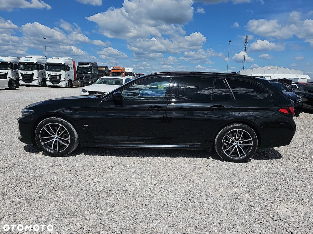 BMW Seria 5 520d xDrive mHEV M Sport sport - 8