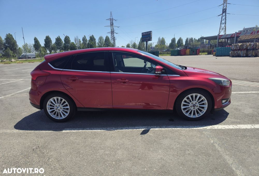 Ford Focus 1.5 EcoBoost Titanium - 6