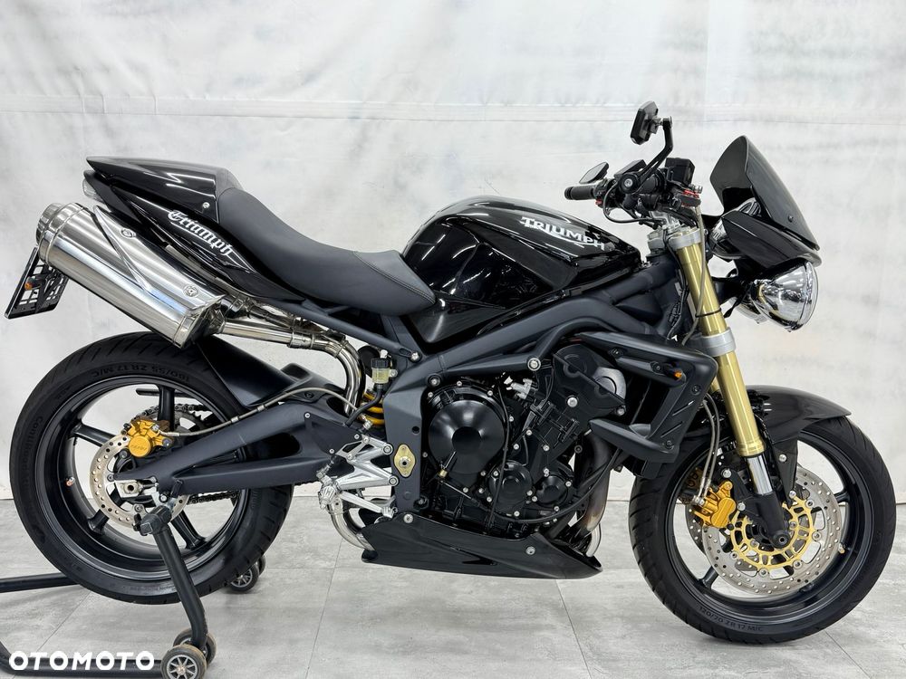 Triumph Street Triple - 21