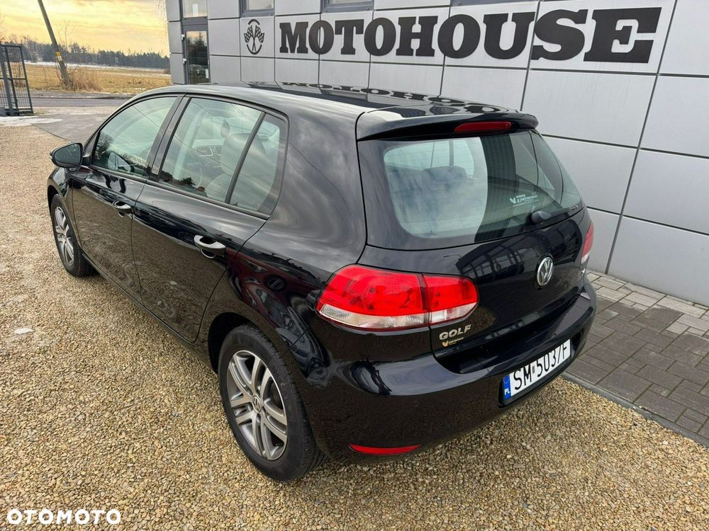 Volkswagen Golf 1.6 Comfortline - 11