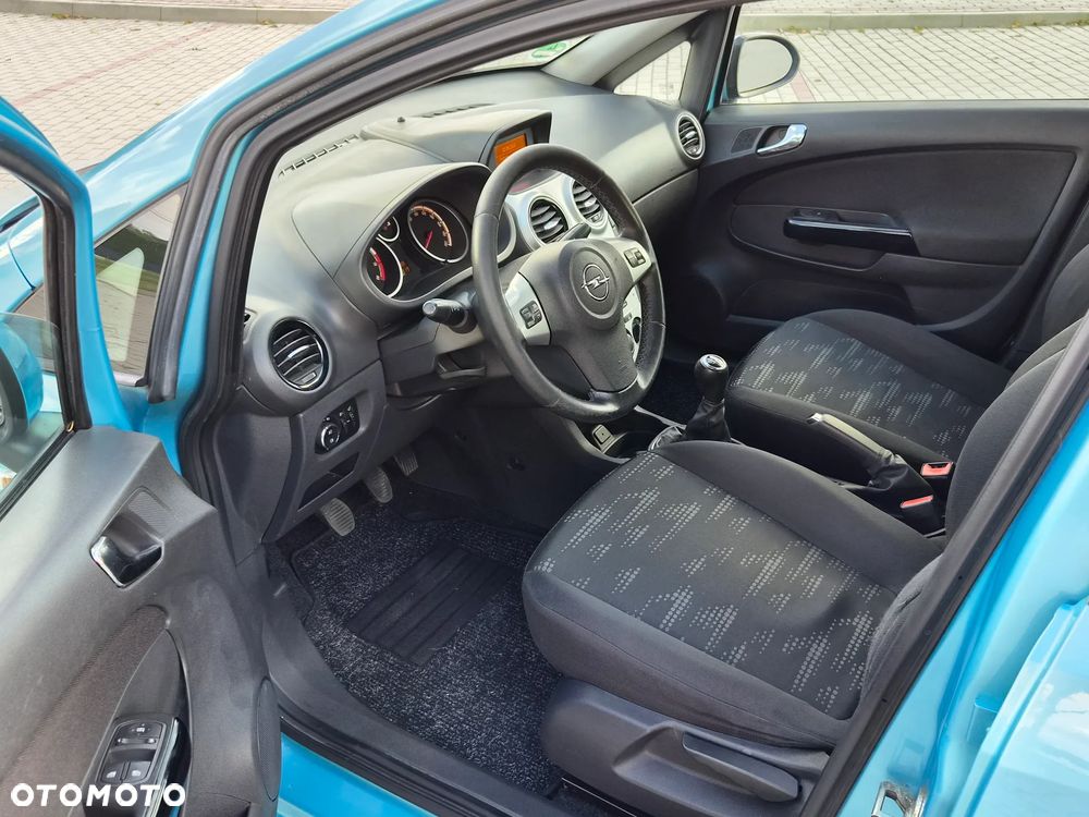 Opel Corsa - 10