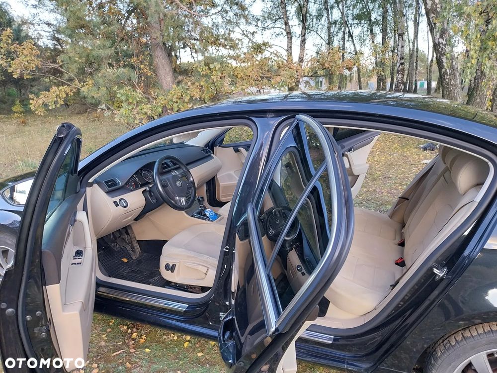 Volkswagen Passat 1.8 TSI Comfortline - 10