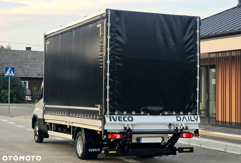 Iveco ❗️❗️DAILY 3.0 180KM 50C18 ❗️❗️WINDA PALFINGER 1000KG / AUTOMAT HI-MATIC / OBUSTRONNA BURTO-FIRANKA 10 PALET / NAWIGACJA / DACH ZSUWANY / TEMPOMAT ADAPTACYJNY / WERSJA WZMOCNIONA / SALON POLSKA / FULL LED / LAKIER METALIK / NOWE OPONY / MAKSYMALNA DOSTĘPNA OPCJA WYPOSAŻENIA❗❗ STAN - JAK NOWY ❗️ - 23