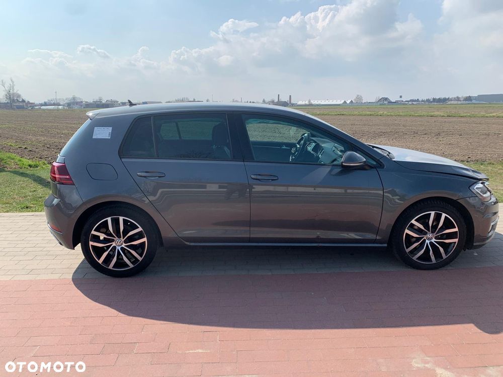 Volkswagen Golf 1.4 TSI BMT Comfortline DSG - 7