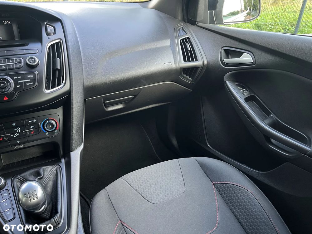 Ford Focus 2.0 TDCi ST-Line ASS - 31