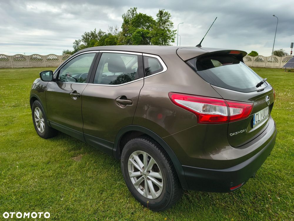 Nissan Qashqai 1.6 DCi Acenta EU6 - 6