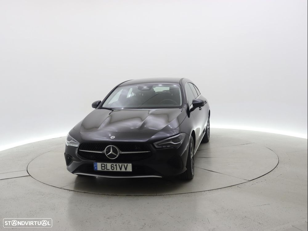 Mercedes-Benz CLA 250 e - 12