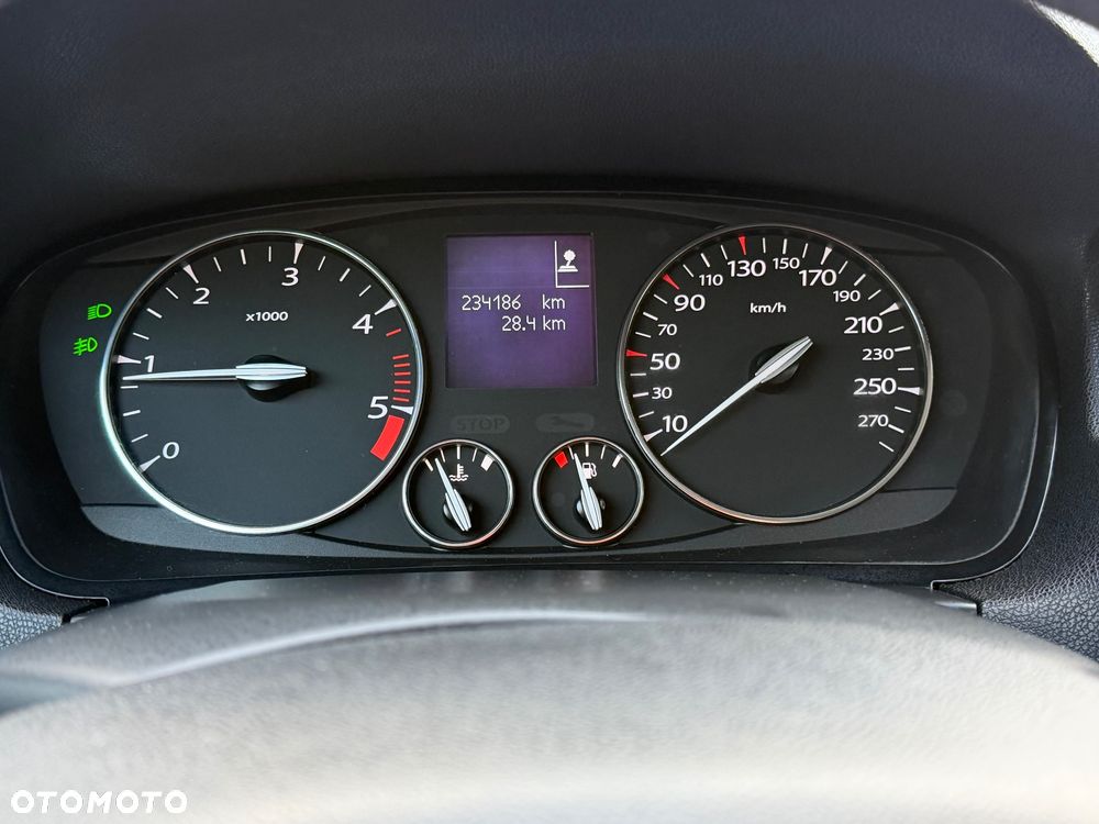 Renault Laguna 2.0 DCi Dynamique - 22