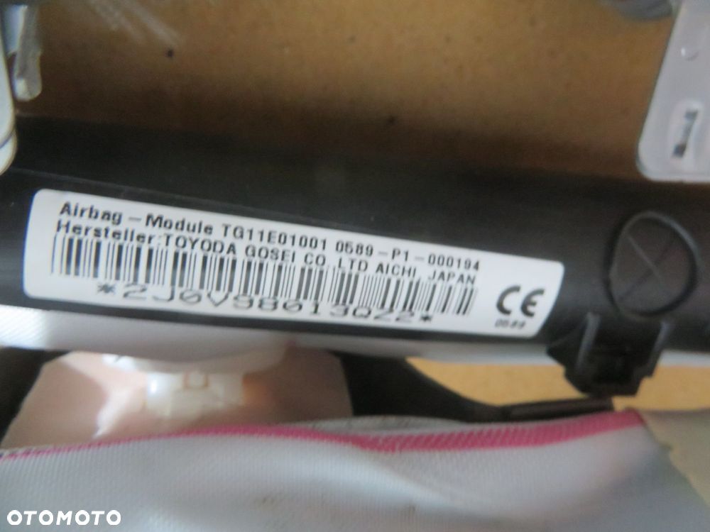 DESKA ROZDZIELCZA AIRBAG KONSOLA AURIS E18 II TOYOTA 2012-2015 - 16