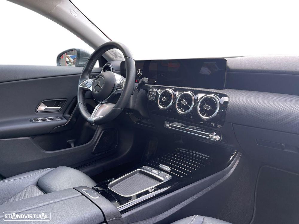 Mercedes-Benz CLA 180 d Style Plus Aut. - 14