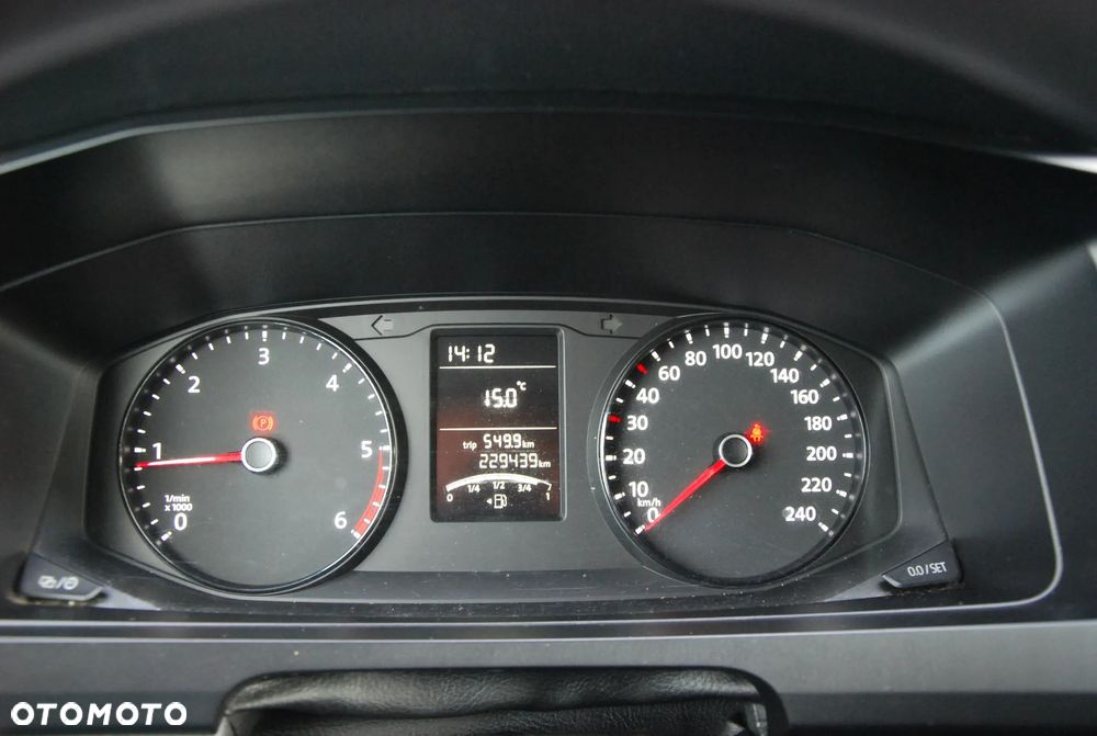 Volkswagen Transporter - 26