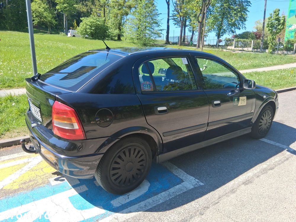 Opel Astra 1.4 Enjoy - 4