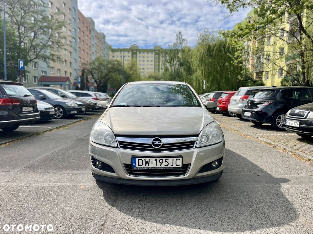 Opel Astra - 2