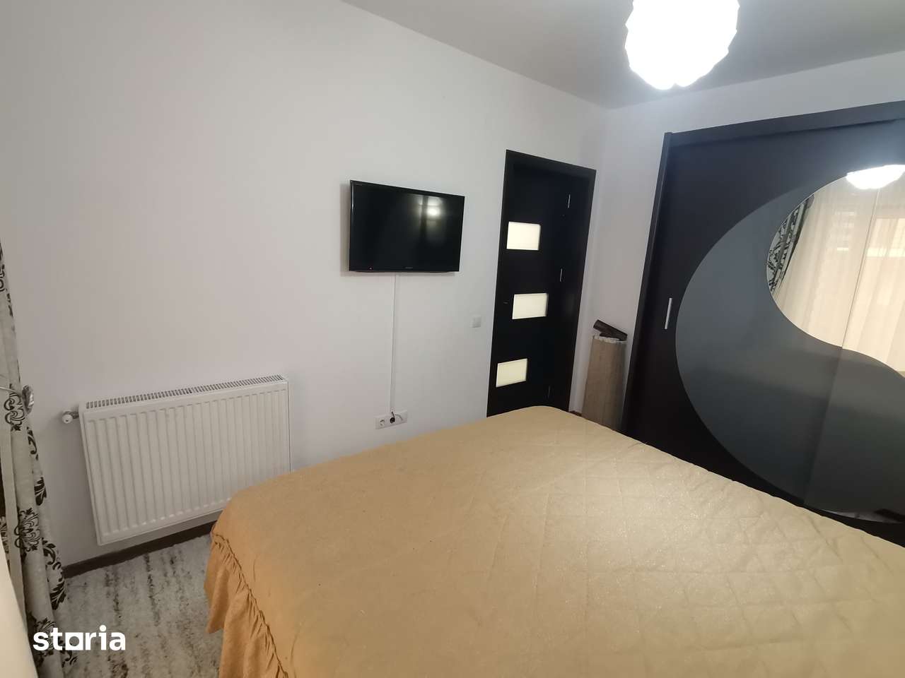Apartament 2 camere ,recent renovat,zona Calea Cisnadiei — fotografia 3