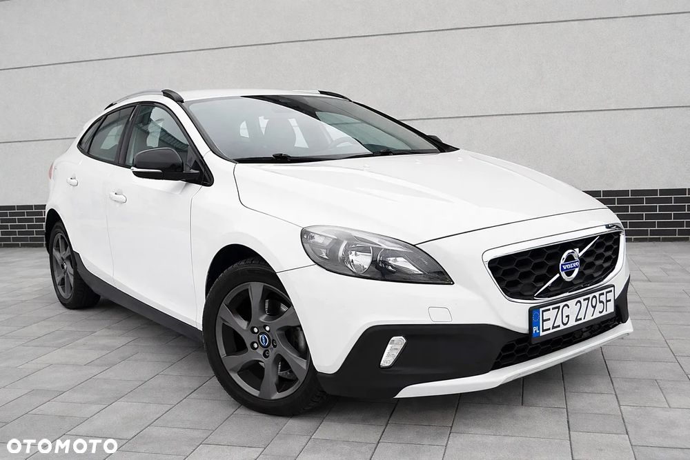 Volvo V40 Cross Country D2 Momentum - 2