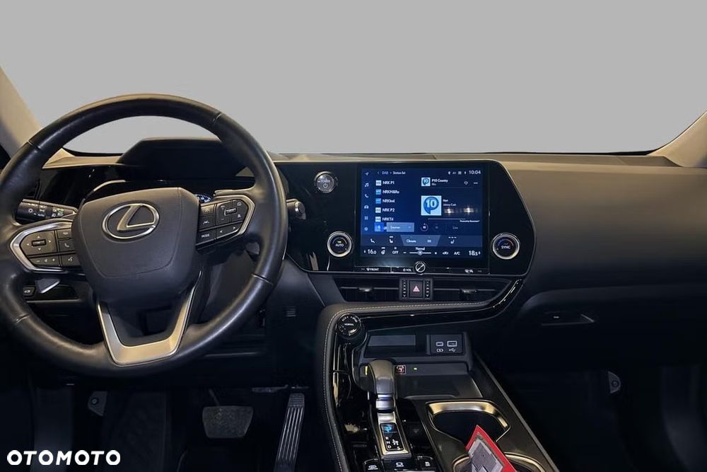 Lexus NX 450h+ E-FOUR Business - 13