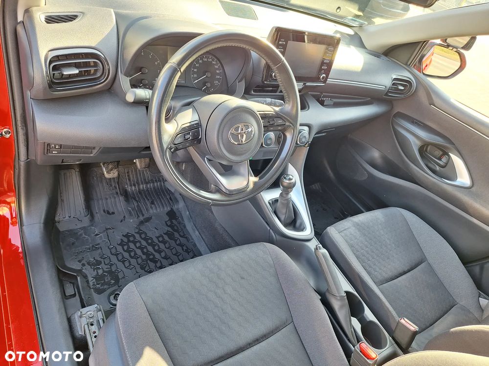 Toyota Yaris 1.5 Comfort - 9