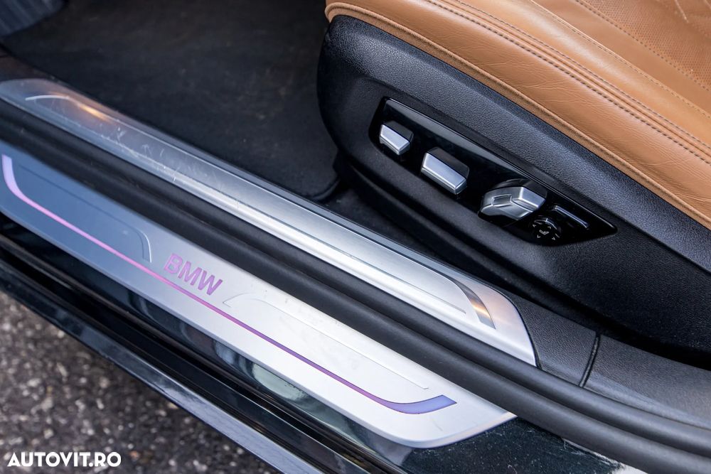 BMW Seria 7 750d xDrive - 29