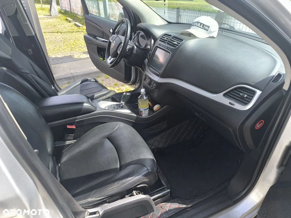 Fiat Freemont 2.0 Multijet Black Code AWD - 14