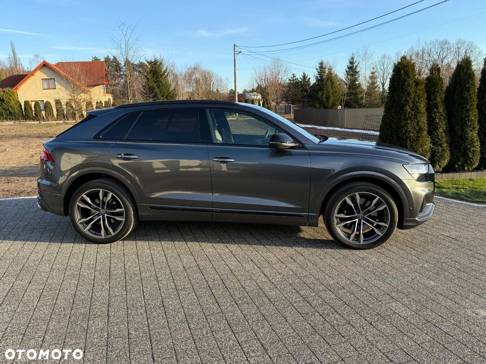 Audi SQ8 - 26